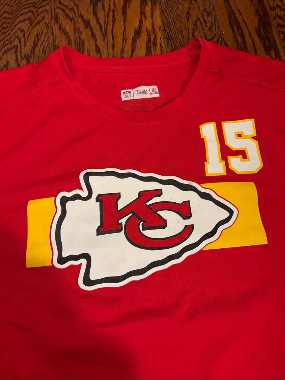 NFL Kansas City Chiefs Mahomes Drifit Shirt Size: Medium - Picture 5 of 5